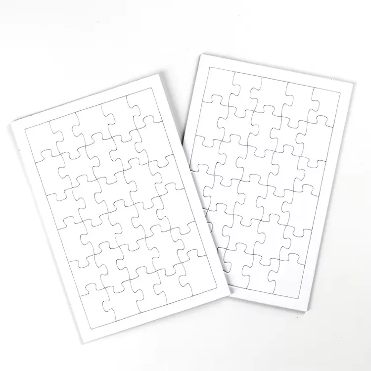 Cluiche Líne Puzal Jigsaw Caighdeánach